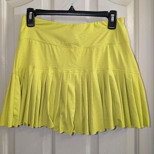 Medium Kyoden Golf Bright Neon Yellow Pleated Women's Skirt With Build In Shorts